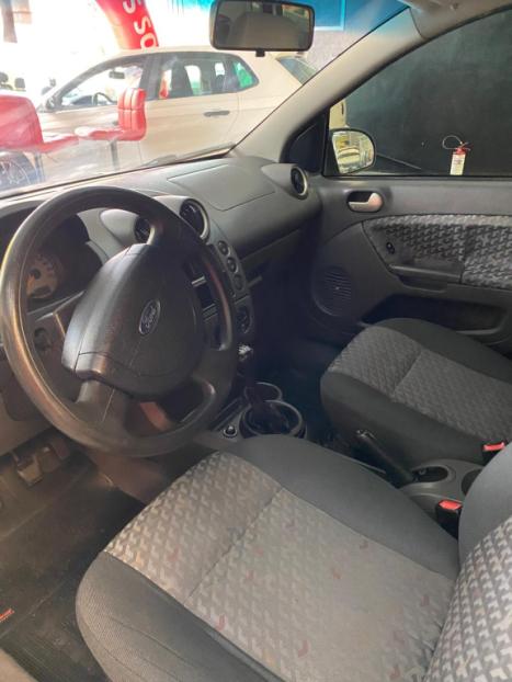 FORD Fiesta Hatch 1.0 4P SUPERCHARGER, Foto 9