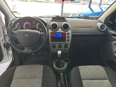 FORD Fiesta Hatch 1.6 4P CLASS FLEX, Foto 8