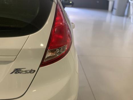 FORD Fiesta Hatch 1.5 16V 4P S FLEX, Foto 8