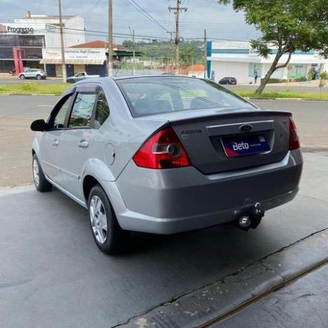 FORD Fiesta Sedan 1.6 4P FLEX, Foto 3