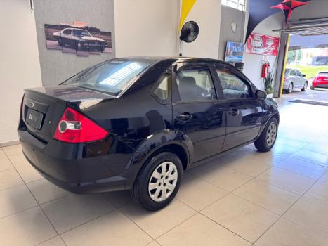 FORD Fiesta Sedan 1.6 4P ROCAM FLEX, Foto 3