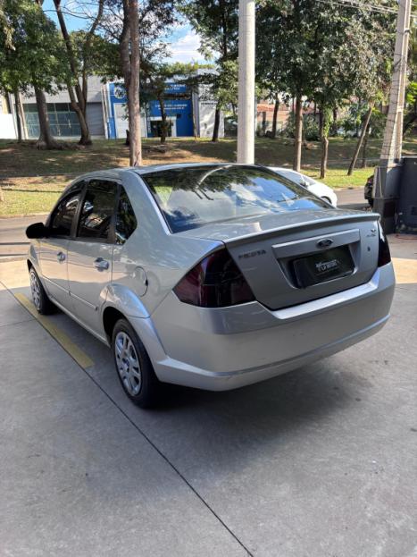 FORD Fiesta Sedan 1.6 4P FLEX, Foto 9