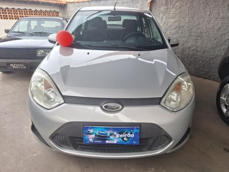 FORD Fiesta Sedan 1.6 4P FLEX, Foto 2