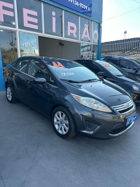 FORD Fiesta Sedan 1.6 4P FLEX, Foto 2
