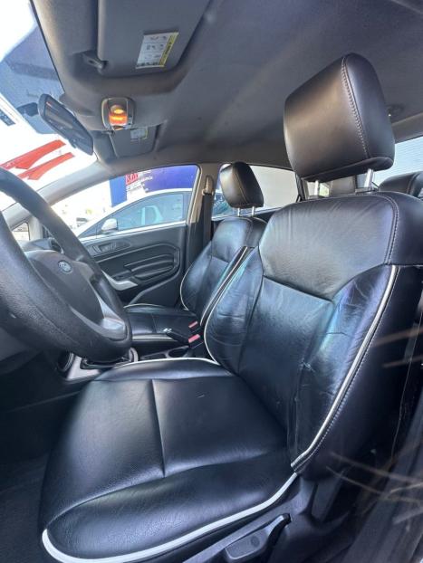 FORD Fiesta Sedan 1.6 4P FLEX, Foto 4