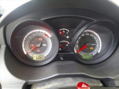 FORD Fiesta Sedan 1.6 4P ROCAM FLEX, Foto 8