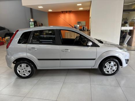 FORD Fiesta Sedan 1.0 4P, Foto 2