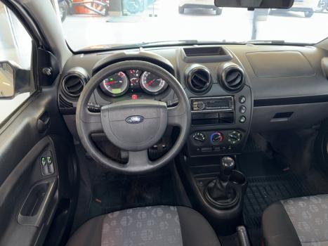 FORD Fiesta Sedan 1.0 4P, Foto 17