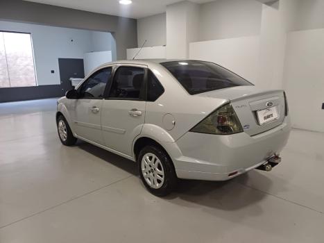 FORD Fiesta Sedan 1.6 4P FLEX, Foto 4