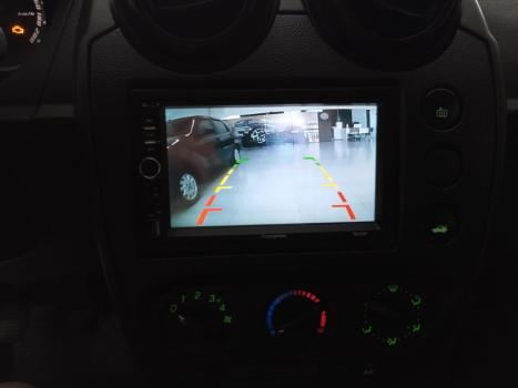 FORD Fiesta Sedan 1.6 4P FLEX, Foto 2