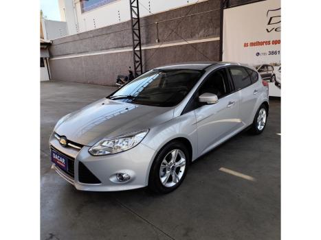 FORD Focus Hatch 1.6 4P, Foto 2