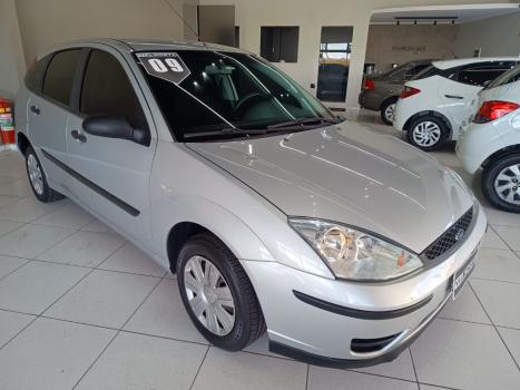 FORD Focus Hatch 1.6 4P, Foto 2