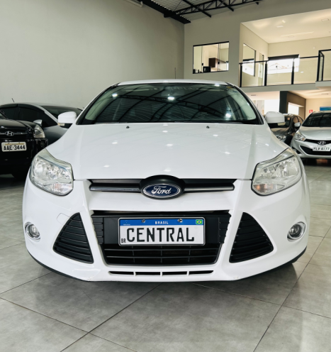 FORD Focus Hatch 1.6 16V 4P SE FLEX, Foto 1