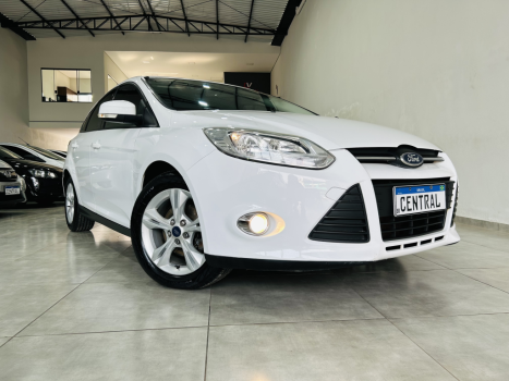 FORD Focus Hatch 1.6 16V 4P SE FLEX, Foto 3