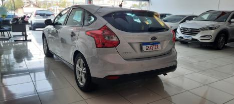 FORD Focus Hatch 1.6 16V 4P SE FLEX, Foto 6