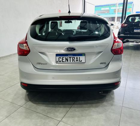 FORD Focus Hatch 1.6 16V 4P SE FLEX, Foto 2