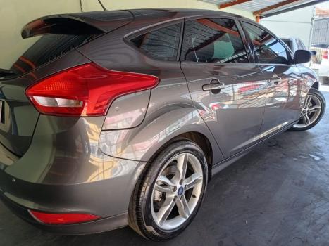 FORD Focus Hatch 1.6 16V 4P SE FLEX, Foto 4