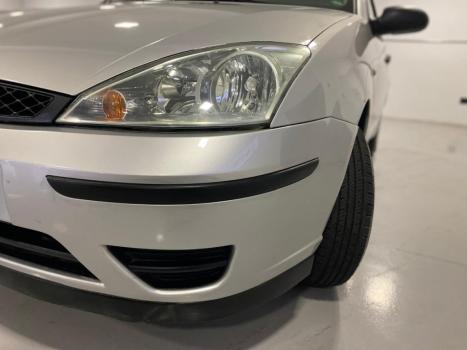 FORD Focus Hatch 1.6 16V 4P SE PLUS FLEX, Foto 8