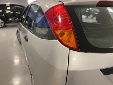 FORD Focus Hatch 1.6 16V 4P SE PLUS FLEX, Foto 9