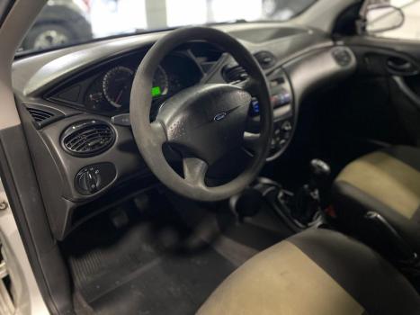 FORD Focus Hatch 1.6 16V 4P SE PLUS FLEX, Foto 12