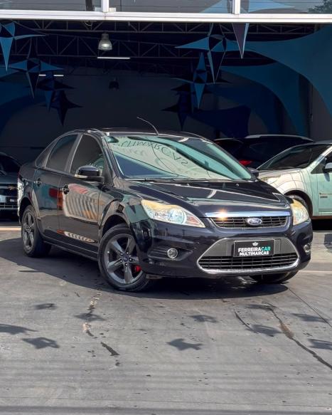 FORD Focus Hatch 2.0 16V 4P GHIA AUTOMTICO, Foto 3