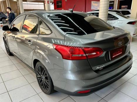 FORD Focus Sedan 2.0 16V 4P FLEX SE POWERSHIFT AUTOMTICO, Foto 8
