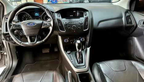 FORD Focus Sedan 2.0 16V 4P FLEX SE POWERSHIFT AUTOMTICO, Foto 11