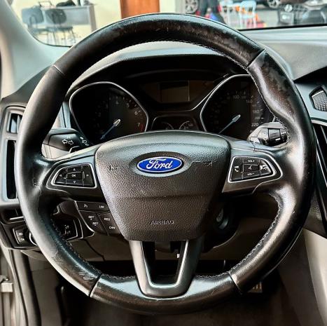 FORD Focus Sedan 2.0 16V 4P FLEX SE POWERSHIFT AUTOMTICO, Foto 13