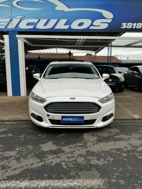 FORD Fusion 2.0 4P 16V TITANIUM AWD AUTOMTICO, Foto 3