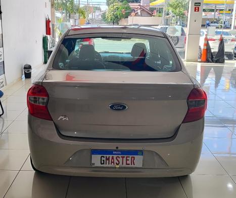 FORD Ka + Sedan 1.5 12V 4P TI-VCT SE FLEX, Foto 3
