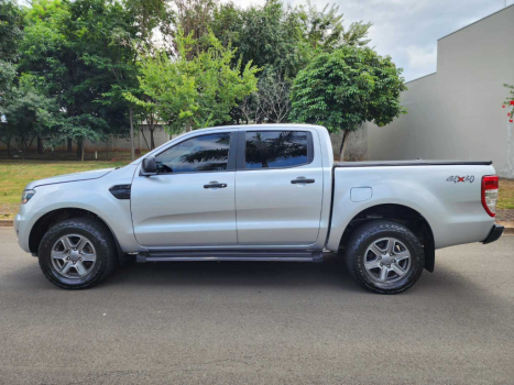 FORD Ranger 2.2 16V XLS DIESEL CABINE DUPLA, Foto 6