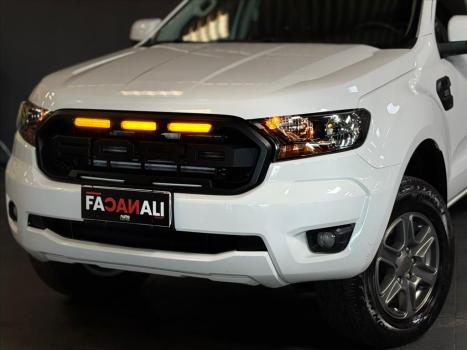 FORD Ranger 2.2 16V XLS DIESEL 4X4 CABINE DUPLA AUTOMTICO, Foto 3