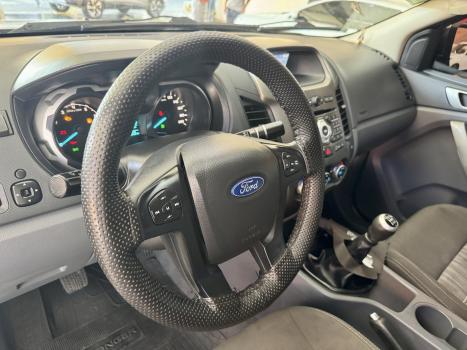 FORD Ranger 2.5 16V FLEX XLT CABINE DUPLA, Foto 12