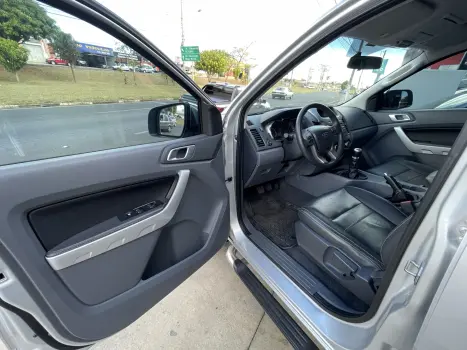 FORD Ranger 2.5 16V FLEX XLT CABINE DUPLA, Foto 11