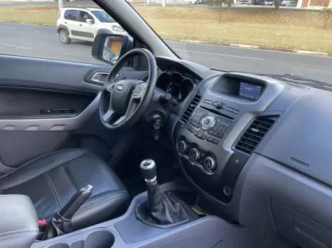 FORD Ranger 2.5 16V FLEX XLT CABINE DUPLA, Foto 12