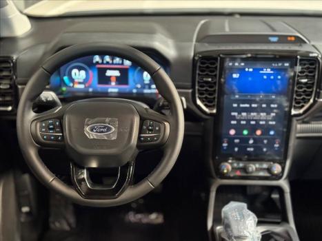 FORD Ranger 3.0 V6 4X4 LIMITED TURBO DIESEL CABINE DUPLA AUTOMTICO, Foto 17