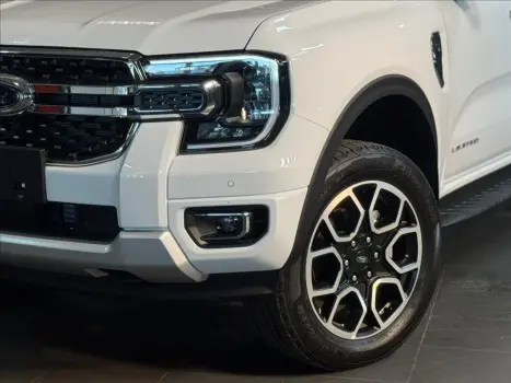 FORD Ranger 3.0 V6 4X4 LIMITED TURBO DIESEL CABINE DUPLA AUTOMTICO, Foto 4