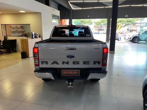 FORD Ranger 3.2 20V XLT 4X4 CABINE DUPLA TURBO DIESEL AUTOMTICO, Foto 16