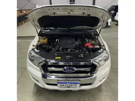 FORD Ranger 3.2 20V XLT 4X4 CABINE DUPLA TURBO DIESEL AUTOMTICO, Foto 9