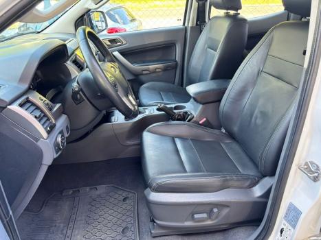 FORD Ranger 3.2 20V CABINE DUPLA 4X4 LIMITED TURBO DIESEL AUTOMTICO, Foto 10