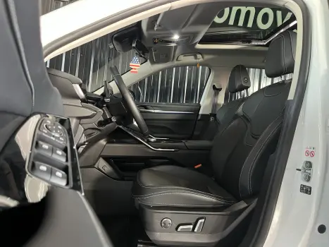 GWM Haval H6 1.5 16V 4P HEV PREMIUM E-TRACTION AUTOMTICO, Foto 11