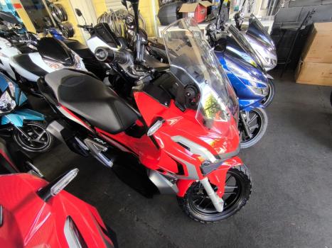HONDA ADV 150 ABS, Foto 2