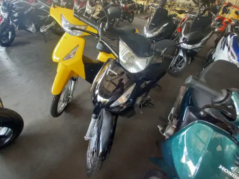 HONDA Biz 125 ES, Foto 2