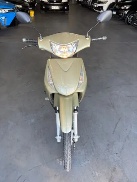 HONDA Biz 125 ES, Foto 3