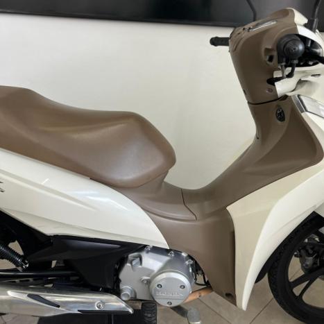 HONDA Biz 125 ES, Foto 3