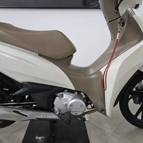 HONDA Biz 125 ES FLEX, Foto 4