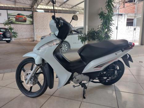 HONDA Biz 125 EX, Foto 2