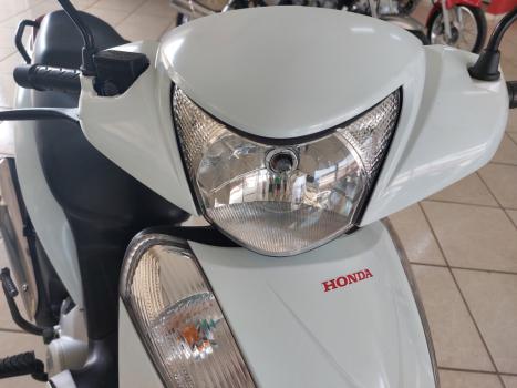 HONDA Biz 125 EX, Foto 4