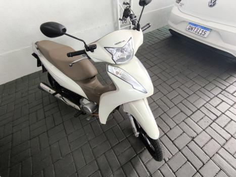 HONDA Biz 125 EX, Foto 2