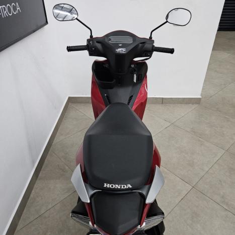 HONDA Biz 125 EX, Foto 4